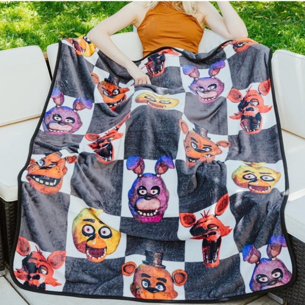 Five Nights at Freddy's Plush Fleece Throw - Multi Color Character Blanket 45x60